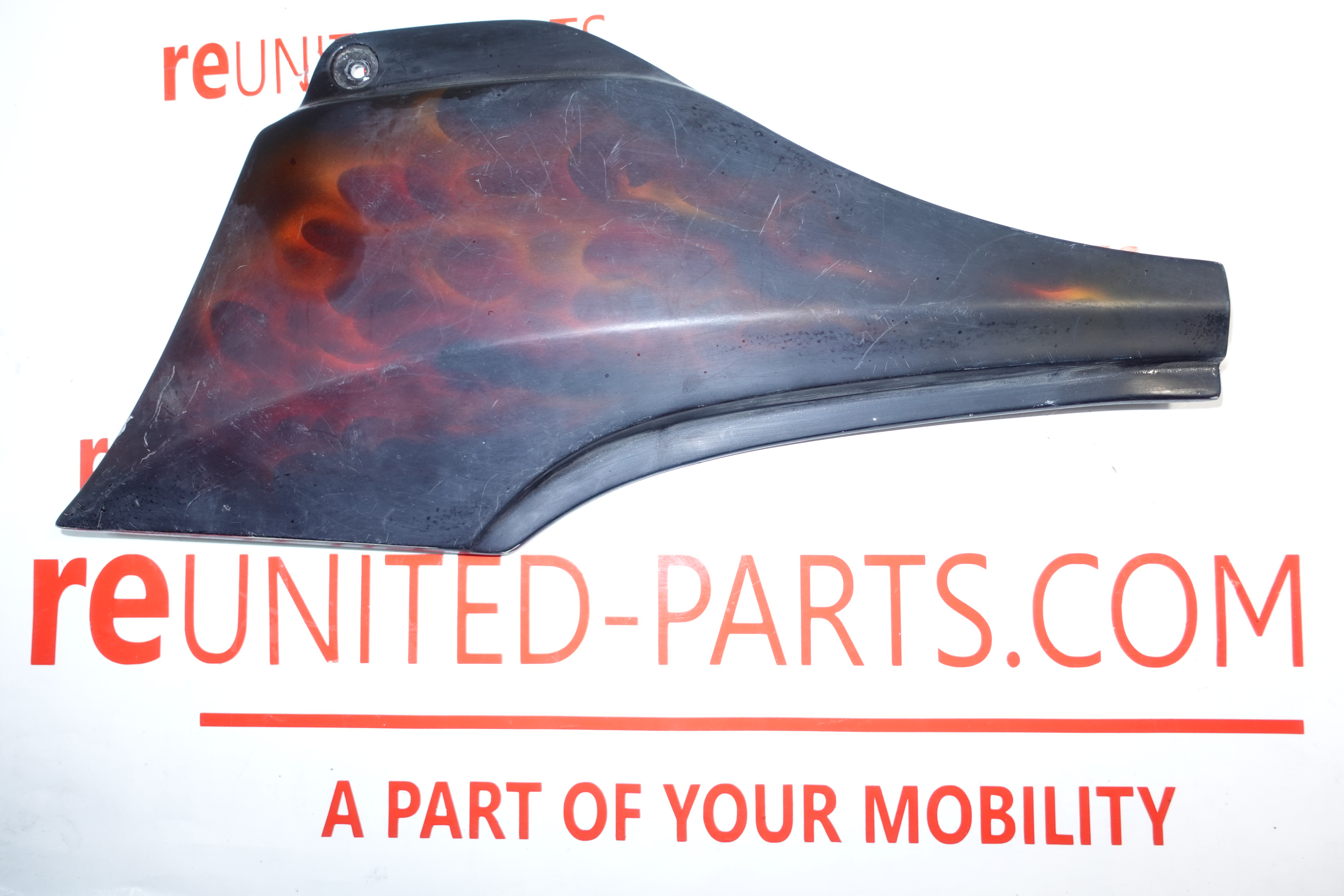 Kawasaki GPZ 550 Unitrak | Seitendeckel rechts