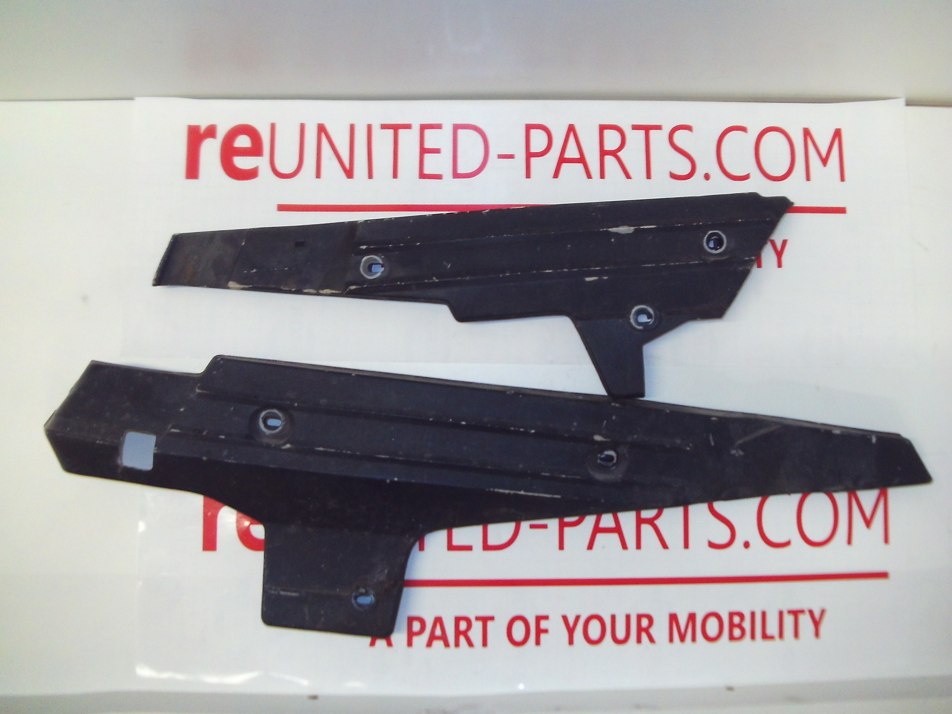 Puch Maxi | Satz Seitenverkleidungen schwarz