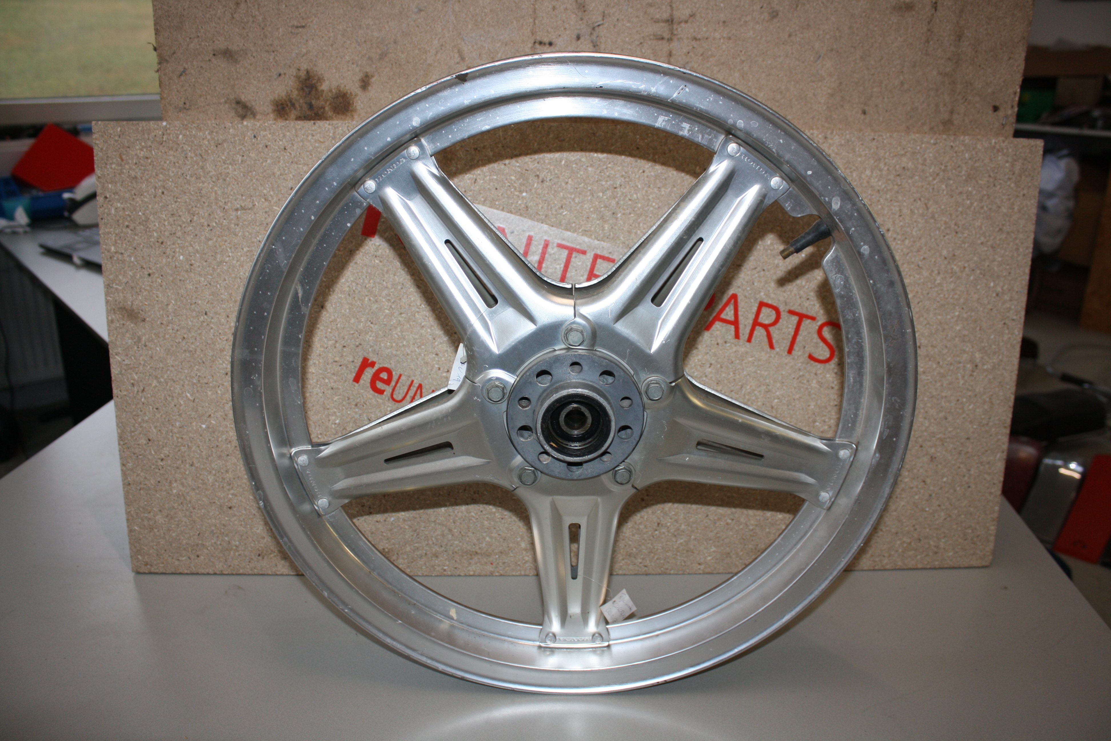 Felge Vorderrad Aluminium N 19 MT 2.15 578 DOT | Honda CB 750 FZ, KZ, CB 900 KZ 